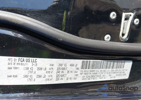 2019 Jeep Compass Latitude 4X4 из США, поврежденный, VIN 3C4NJDBBXKT734515